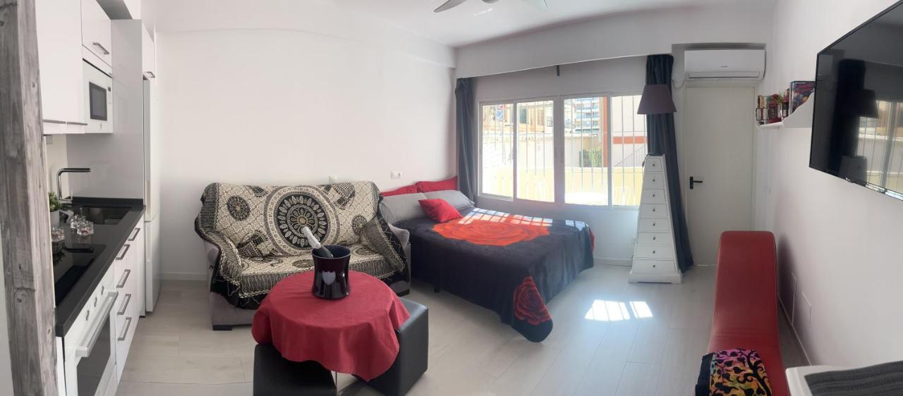 Estudio Romantico La Carihuela Torremolinos Luaran gambar